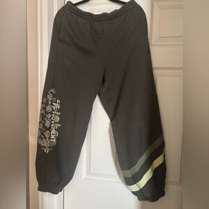 FP All Star Logo Pants in Ash Grey